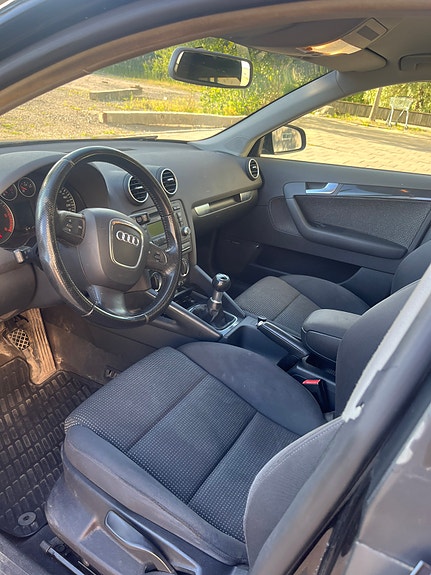 Audi A3 8 of 11