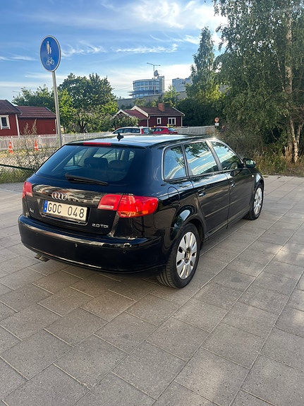 Audi A3 4 of 11