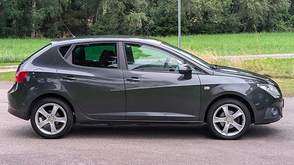 Seat Ibiza 3 of 9