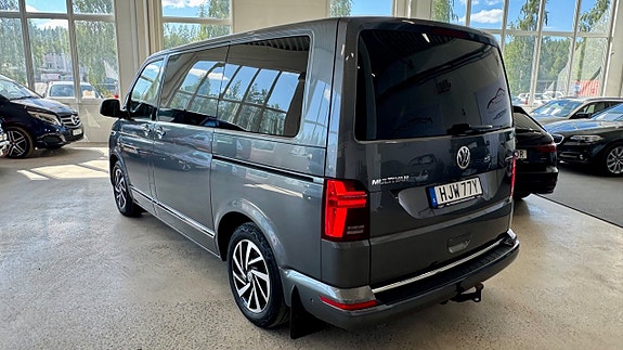 Volkswagen Multivan 3 of 14