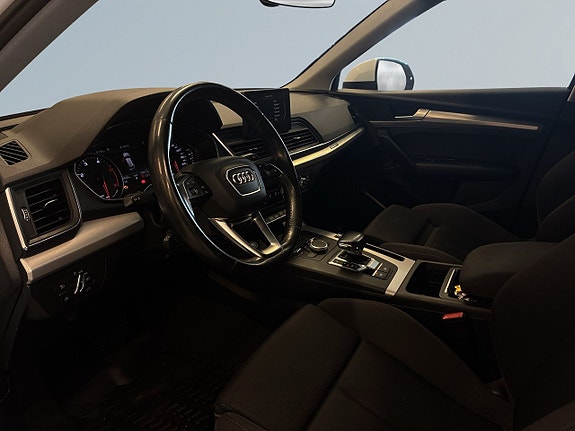 Audi Q5 7 of 19