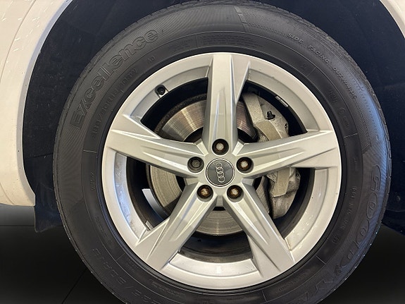 Audi Q5 14 of 19