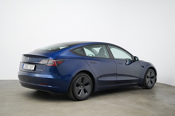 Tesla Model 3 20 of 22
