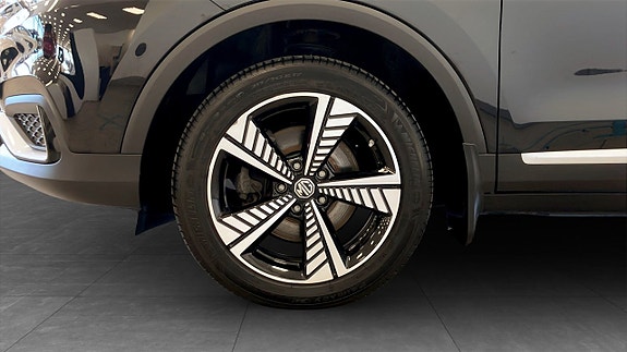 MG ZS 9 of 9