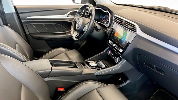 MG ZS 3 of 9