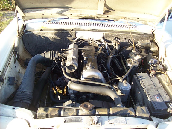 Mercedes-Benz 220 D 8 of 9