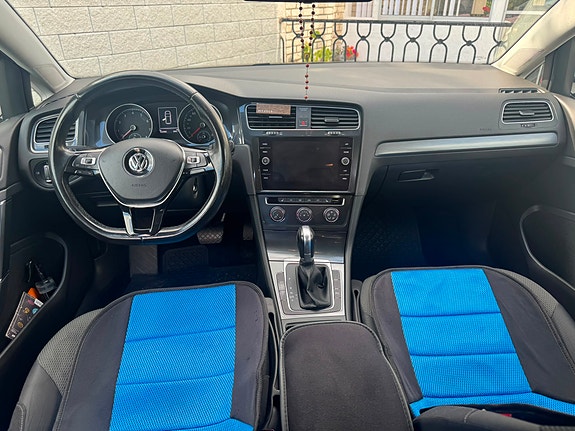 Volkswagen Golf VII 4 of 7