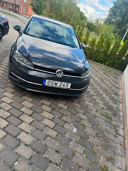 Volkswagen Golf VII 6 of 7