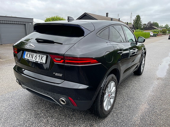 Jaguar E-PACE 3 of 10