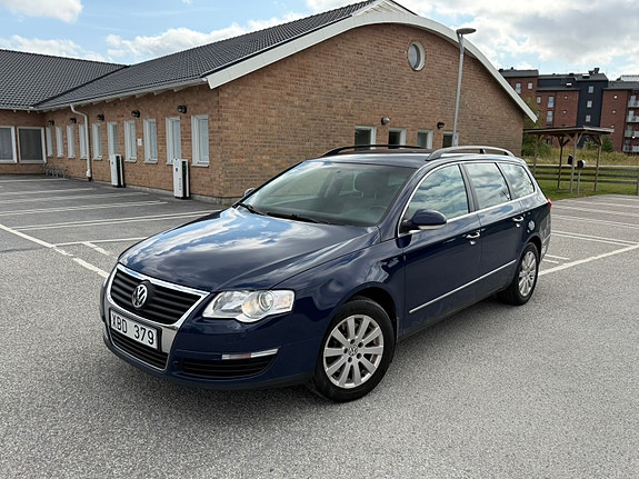 Volkswagen Passat 3 of 10