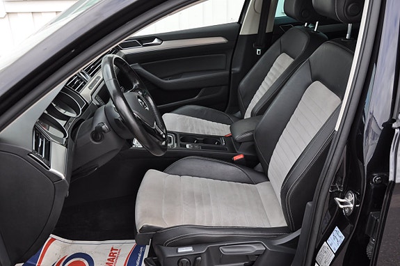 Volkswagen Passat 6 of 14