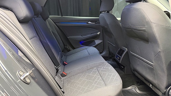 Volkswagen Golf I 17 of 30