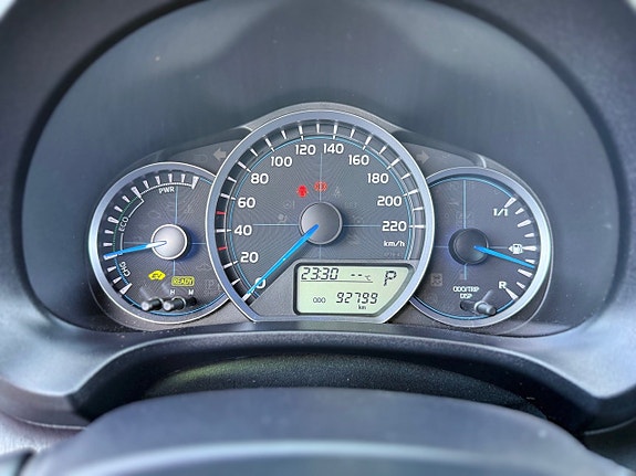 Toyota Yaris 9 of 19
