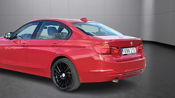 BMW 320d 8 of 22