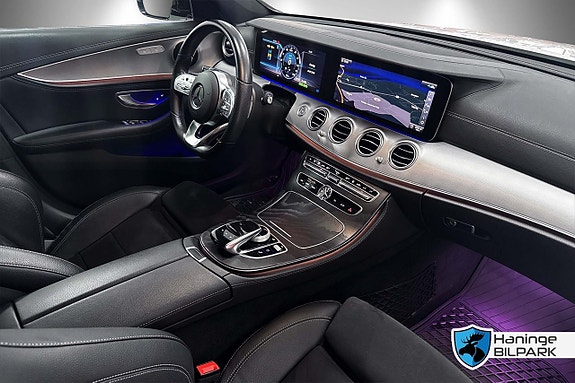 Mercedes-Benz E300 de 12 of 28