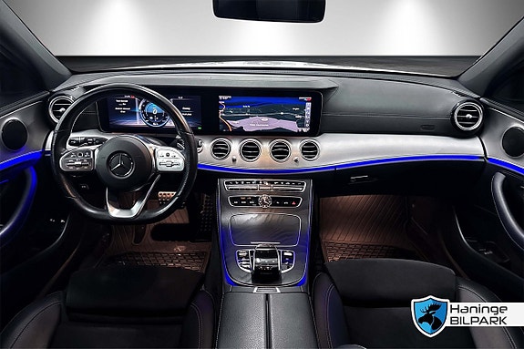 Mercedes-Benz E300 de 14 of 28