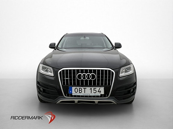 Audi Q5 2 of 30