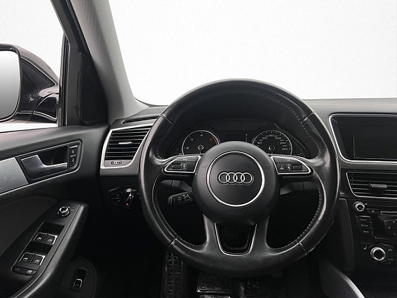 Audi Q5 14 of 30