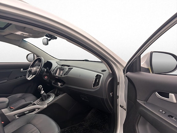 Kia Sportage 21 of 28