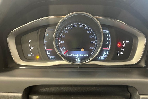Volvo XC70 14 of 27