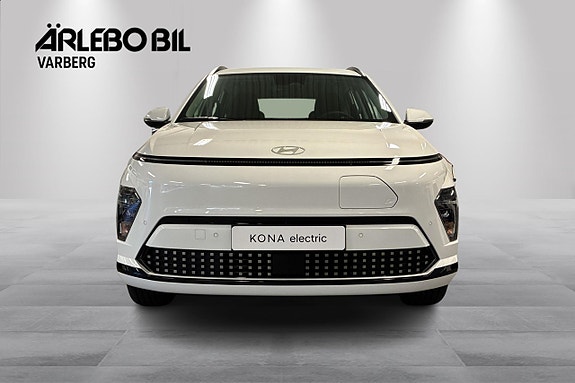 Hyundai Kona 8 of 12