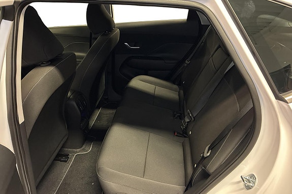 Hyundai Kona 11 of 12