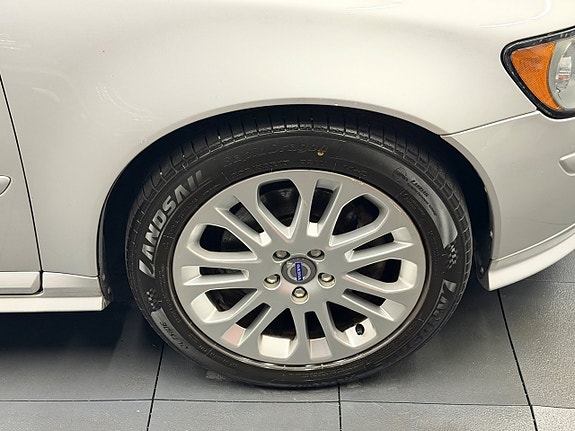 Volvo V50 14 of 23