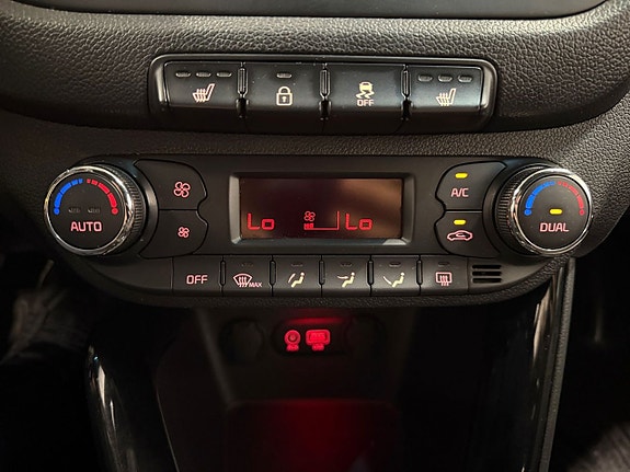 Kia Ceed 18 of 20
