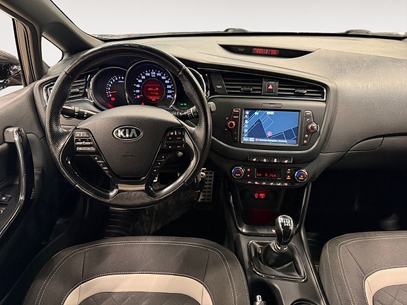 Kia Ceed 10 of 20