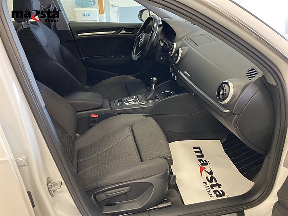 Audi A3 8 of 17