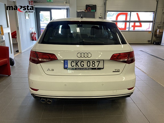 Audi A3 7 of 17