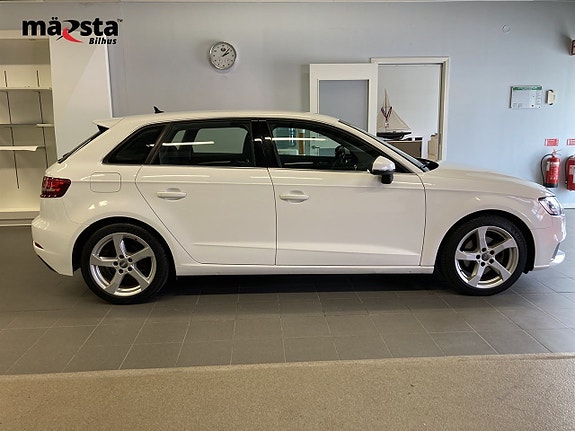 Audi A3 5 of 17