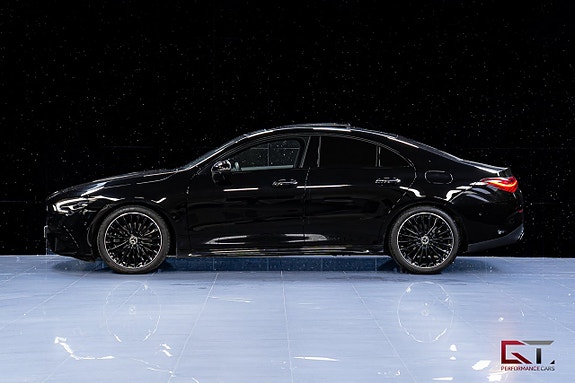 Mercedes-Benz CLA200 4 of 19