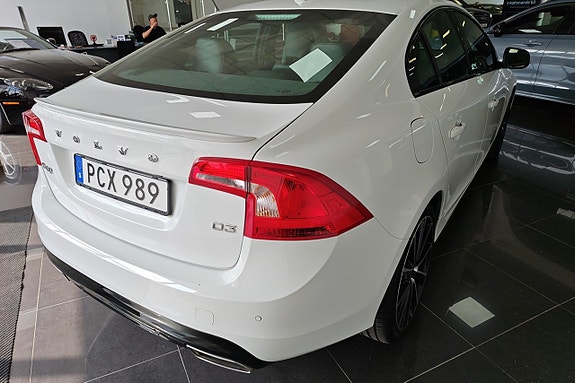 Volvo S60 5 of 10