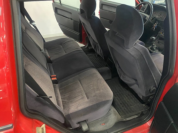 Volvo 940 16 of 20