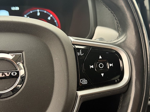 Volvo V90 22 of 30