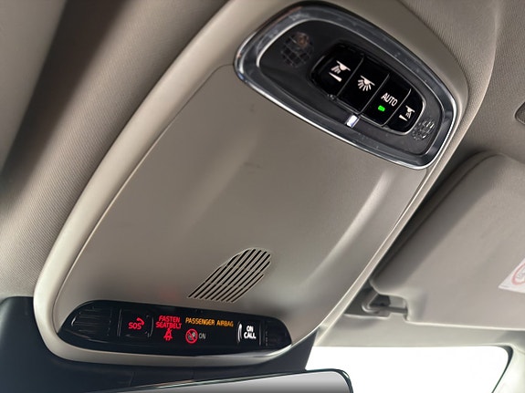 Volvo V90 23 of 30