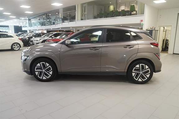 Hyundai Kona 3 of 13