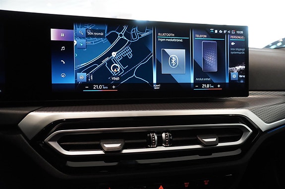 BMW i4 10 of 16