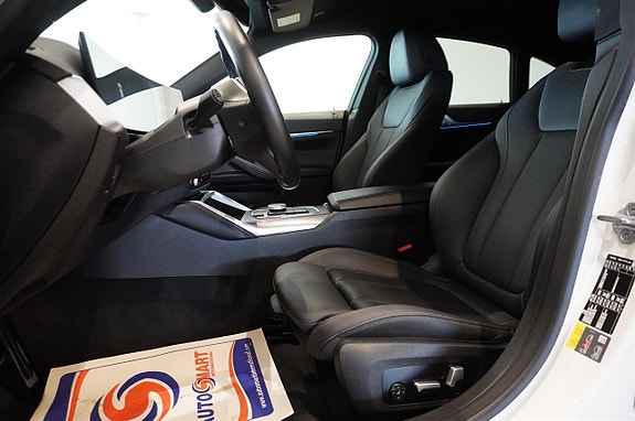 BMW i4 5 of 16