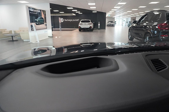 BMW 545e 17 of 19