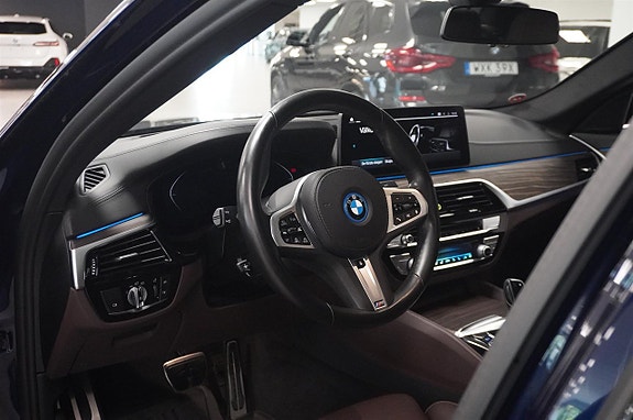 BMW 545e 4 of 19