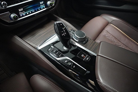 BMW 545e 13 of 19