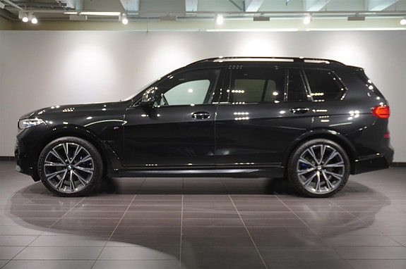 BMW X7 3 of 27