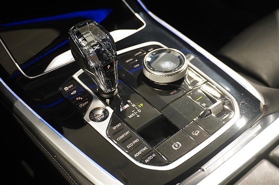 BMW X7 20 of 27