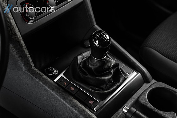 Volkswagen Amarok 23 of 29