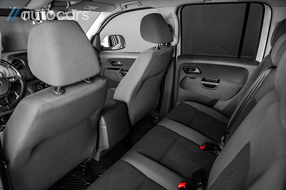 Volkswagen Amarok 29 of 29
