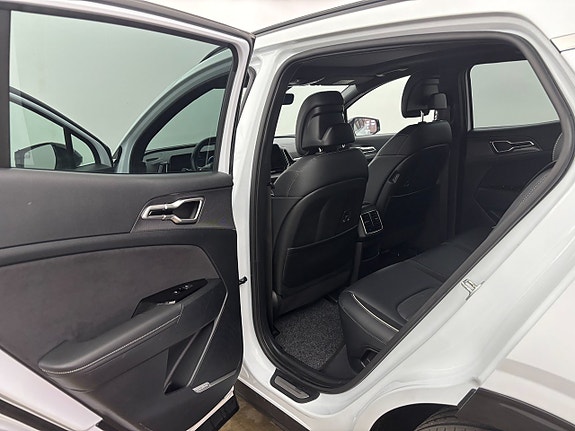 Kia Sportage 13 of 25