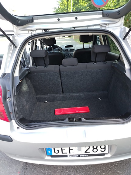 Renault Clio 14 of 14