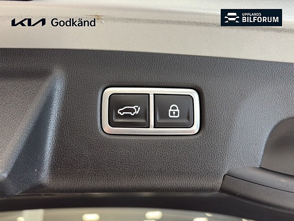 Kia Sorento 15 of 19